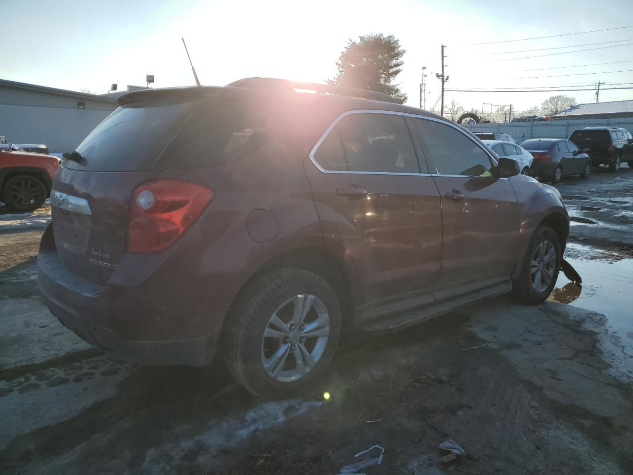 2011 Chevrolet Equinox VIN 2CNALDEC3B6323714 Copart auction photo, front end / top/roof damage thumbnail 3