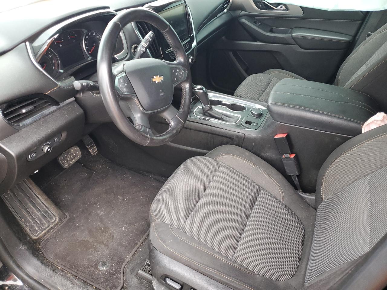 2018 Chevrolet Traverse VIN 1GNERGKW0JJ175793 Copart auction photo, front end damage thumbnail 7