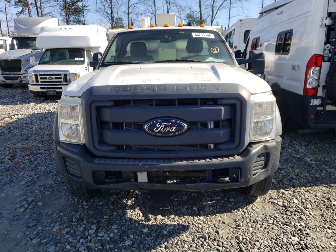 2012 Ford F450 VIN 1FDUF4GY2CEC06488 Copart auction photo, normal wear damage thumbnail 5