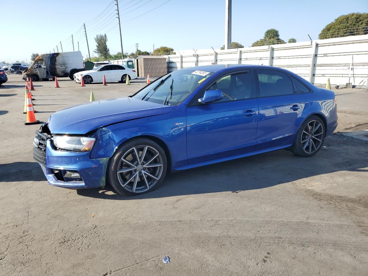 2016 Audi RS4 VIN WAUBGAFL5GA007622 - Copart auction photo