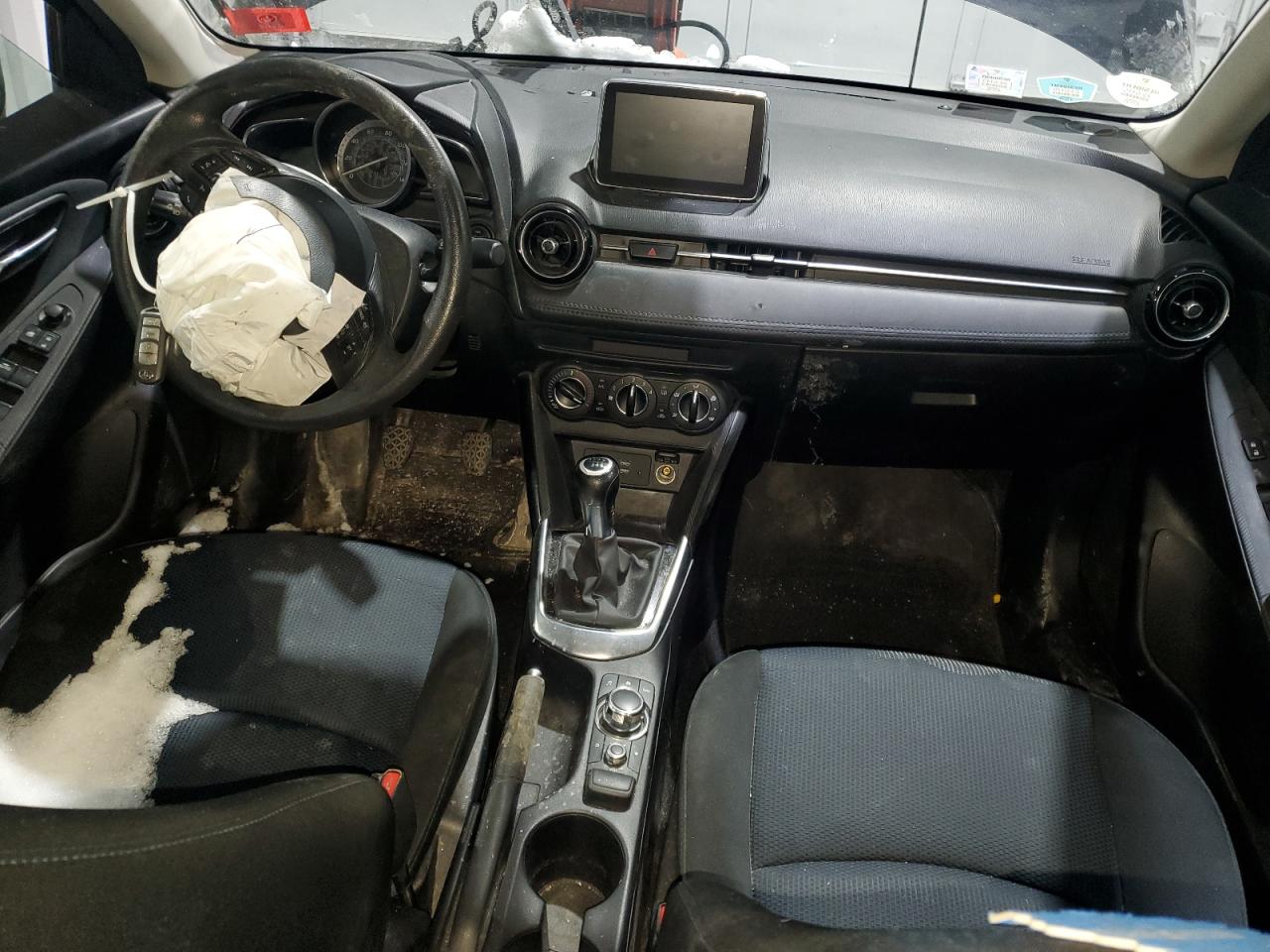 2017 Toyota Yaris VIN 3MYDLBYV3HY173020 Copart auction photo, front end / minor dent/scratches damage thumbnail 8