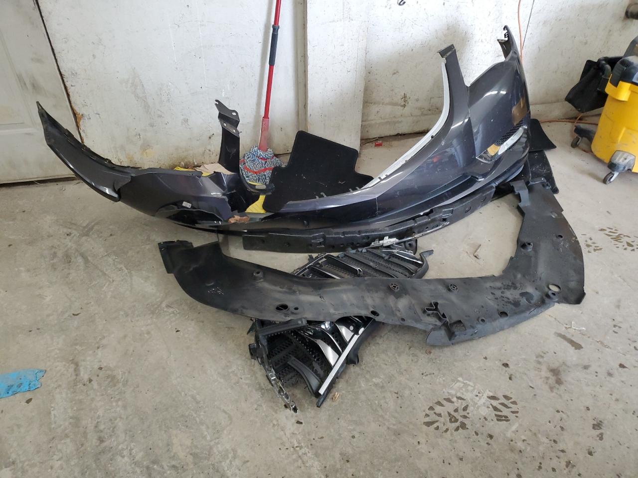 2017 Buick Enclave VIN 5GAKRBKD3HJ325937 Copart auction photo, front end / undercarriage damage thumbnail 13