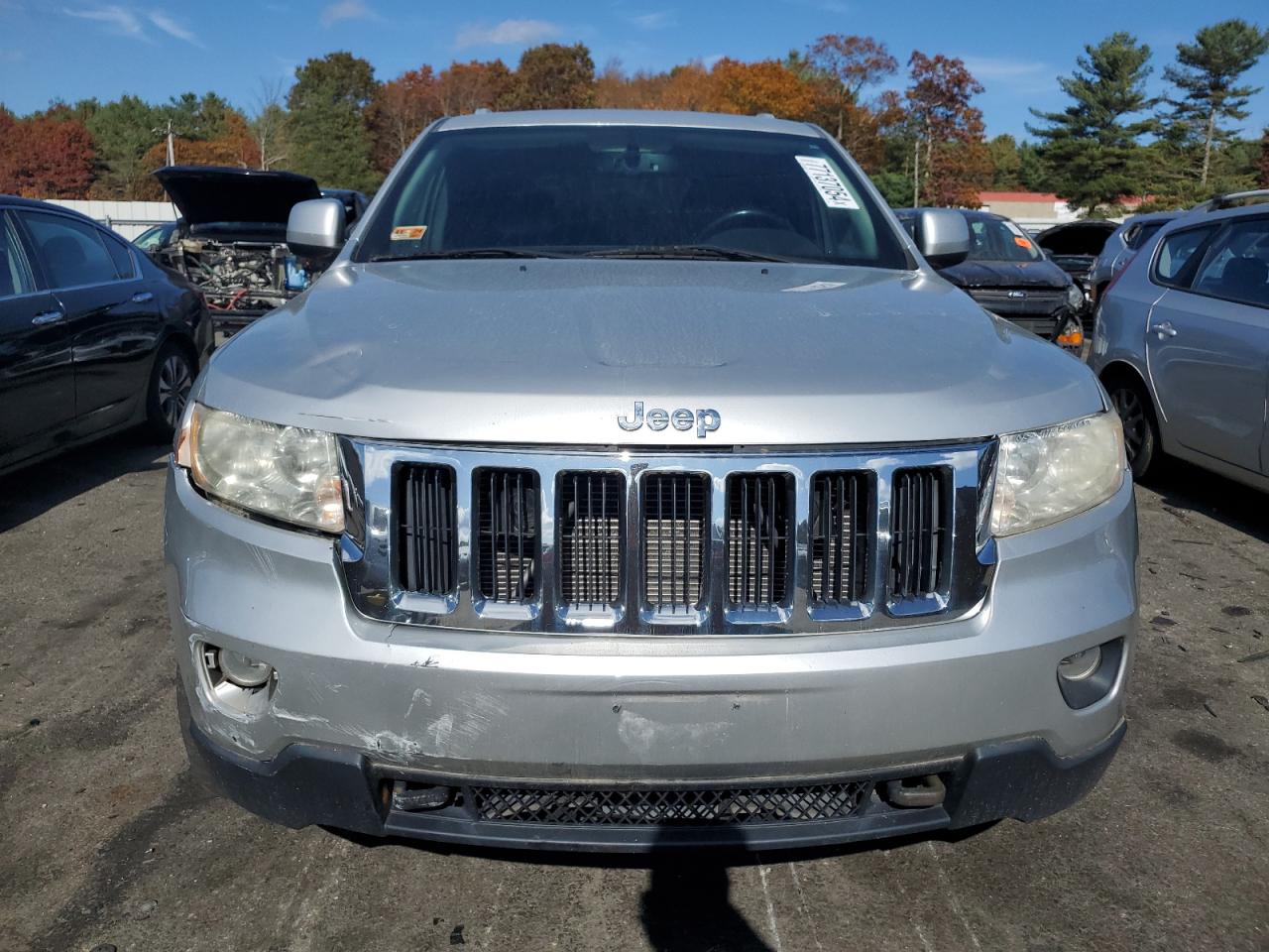 2012 Jeep Grand Cherokee VIN 1C4RJFAG9CC144121 Copart auction photo, front end / minor dent/scratches damage thumbnail 5