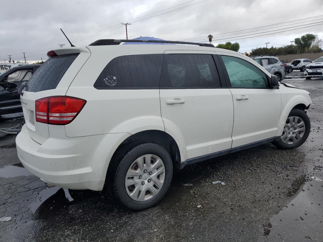 2017 Dodge Journey VIN 3C4PDCAB5HT568957 Copart auction photo, front end / undercarriage damage thumbnail 3