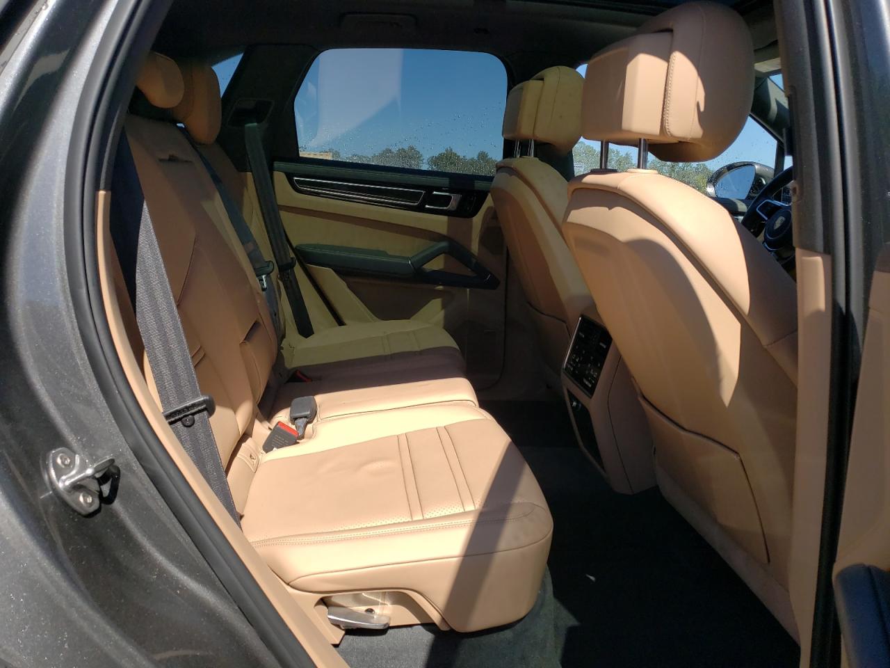 2019 Porsche Cayenne VIN WP1AA2AYXKDA09607 Copart auction photo, undercarriage damage thumbnail 11