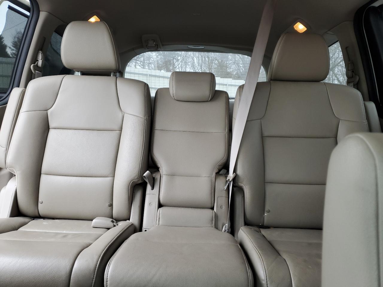 2015 Honda Odyssey VIN 5FNRL5H64FB027698 Copart auction photo, front end / minor dent/scratches damage thumbnail 10