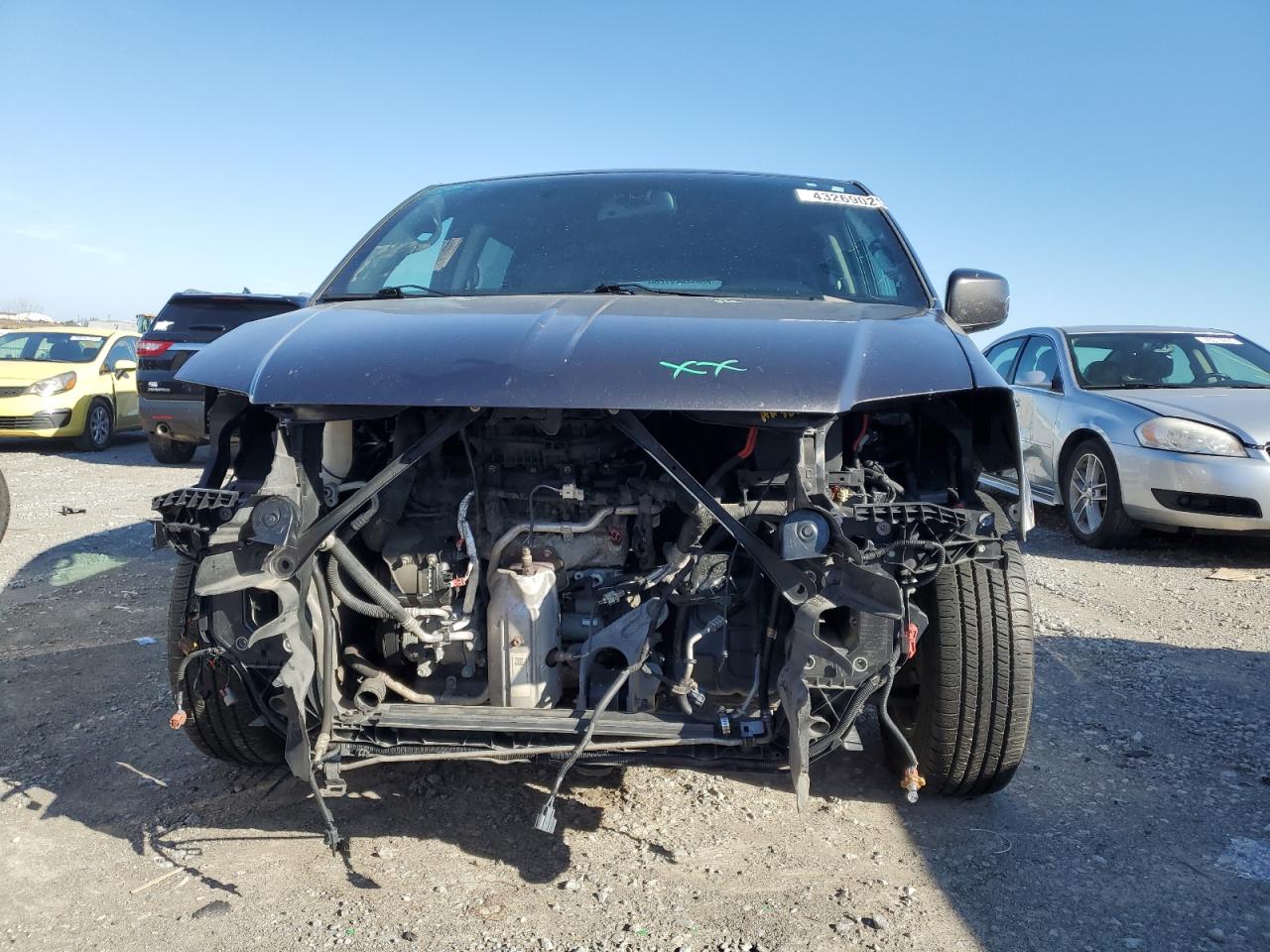 2019 Dodge Caravan VIN 2C4RDGCG1KR529706 Copart auction photo, front end / side damage thumbnail 5