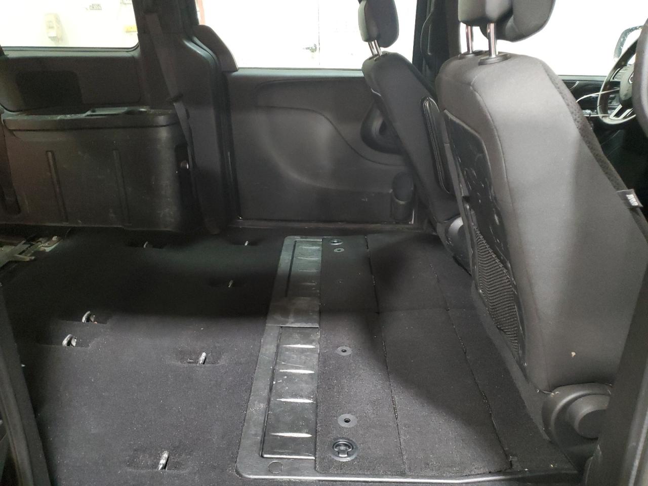 2019 Dodge Caravan VIN 2C4RDGBG6KR584380 Copart auction photo, mechanical / minor dent/scratches damage thumbnail 11