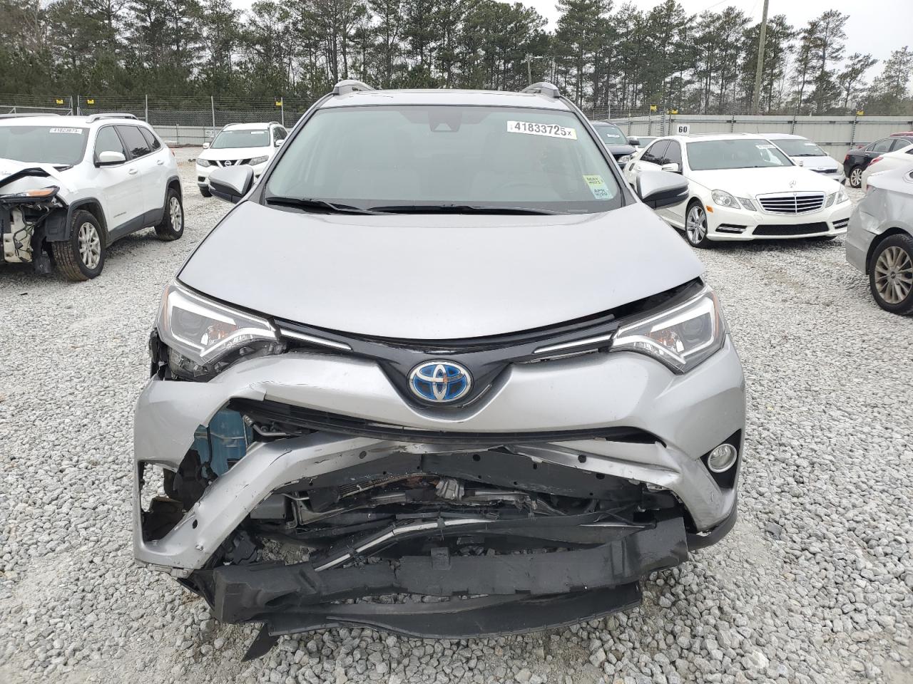 2017 Toyota RAV 4 VIN JTMDJREV6HD144499 Copart auction photo, front end / minor dent/scratches damage thumbnail 5