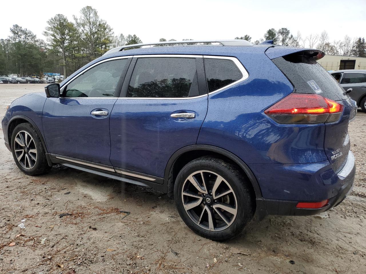 2019 Nissan Rogue VIN 5N1AT2MT3KC781038 Copart auction photo, front end damage thumbnail 2
