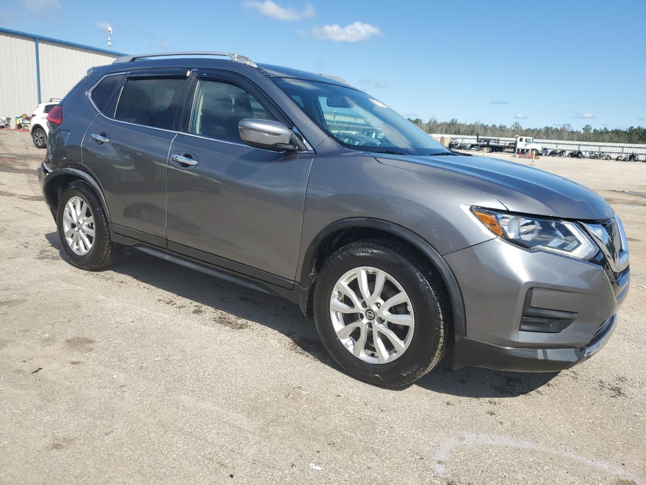 2017 Nissan Rogue VIN KNMAT2MT0HP605232 Copart auction photo, rear end / front end damage thumbnail 4