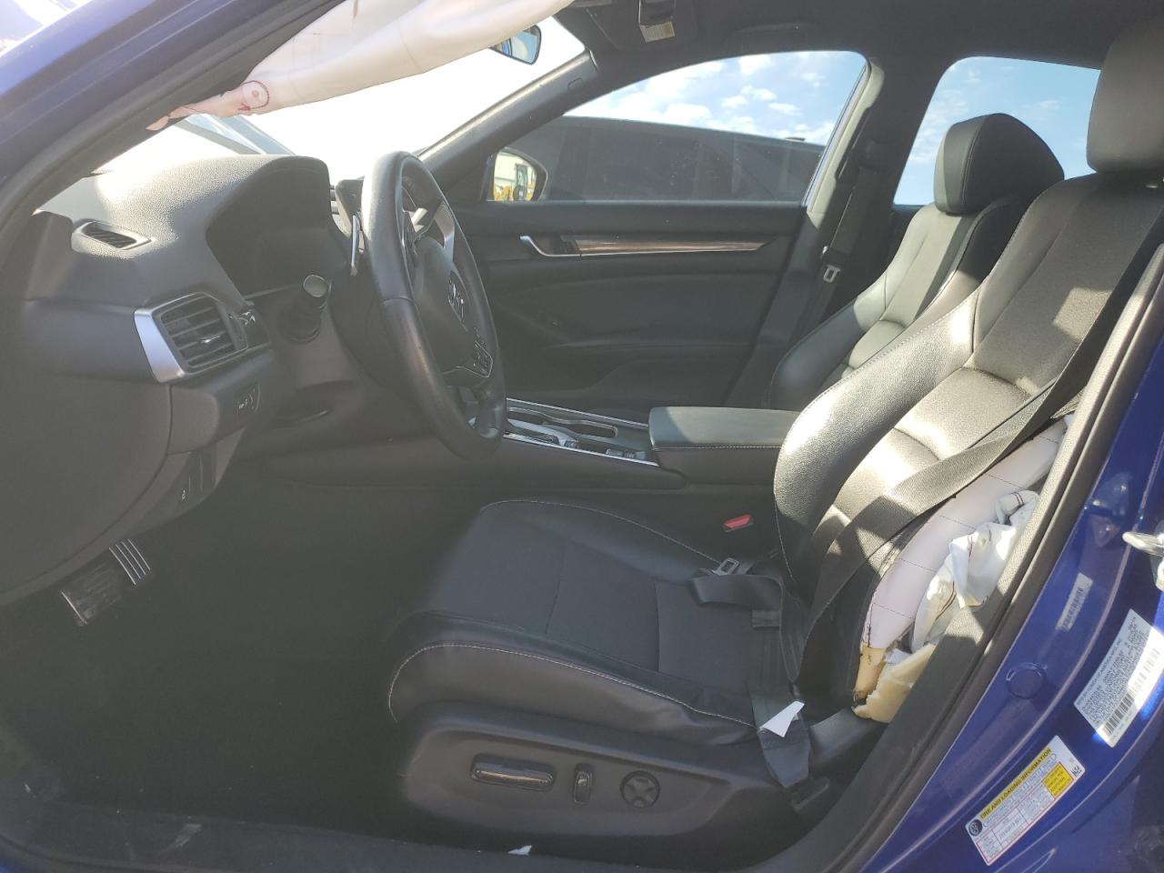 2018 Honda Accord VIN 1HGCV1F32JA230254 Copart auction photo, front end / side damage thumbnail 7