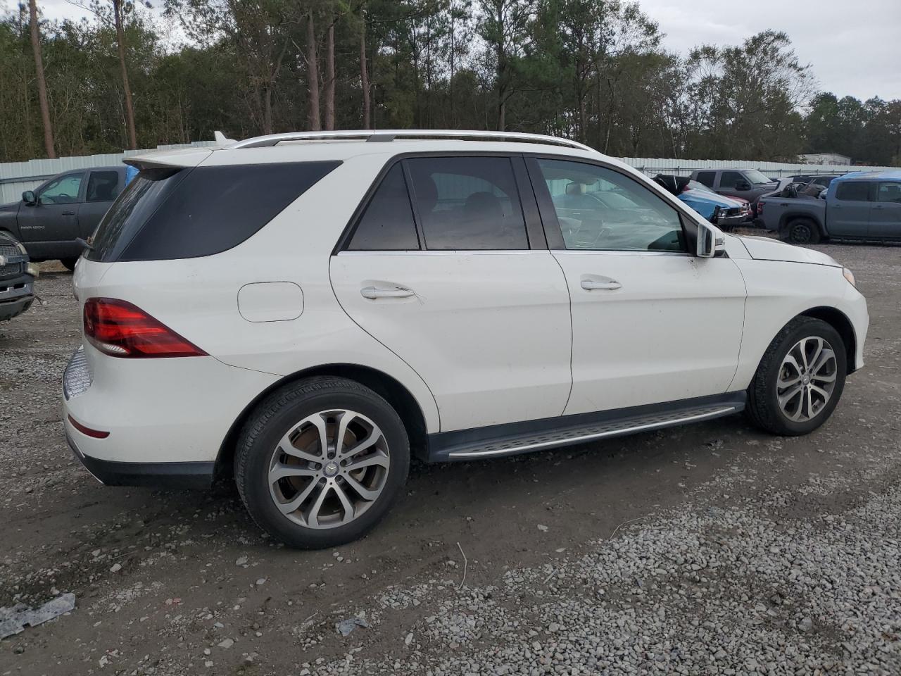 2016 Mercedes-Benz GLE VIN 4JGDA5JB7GA803836 Copart auction photo, front end damage thumbnail 3