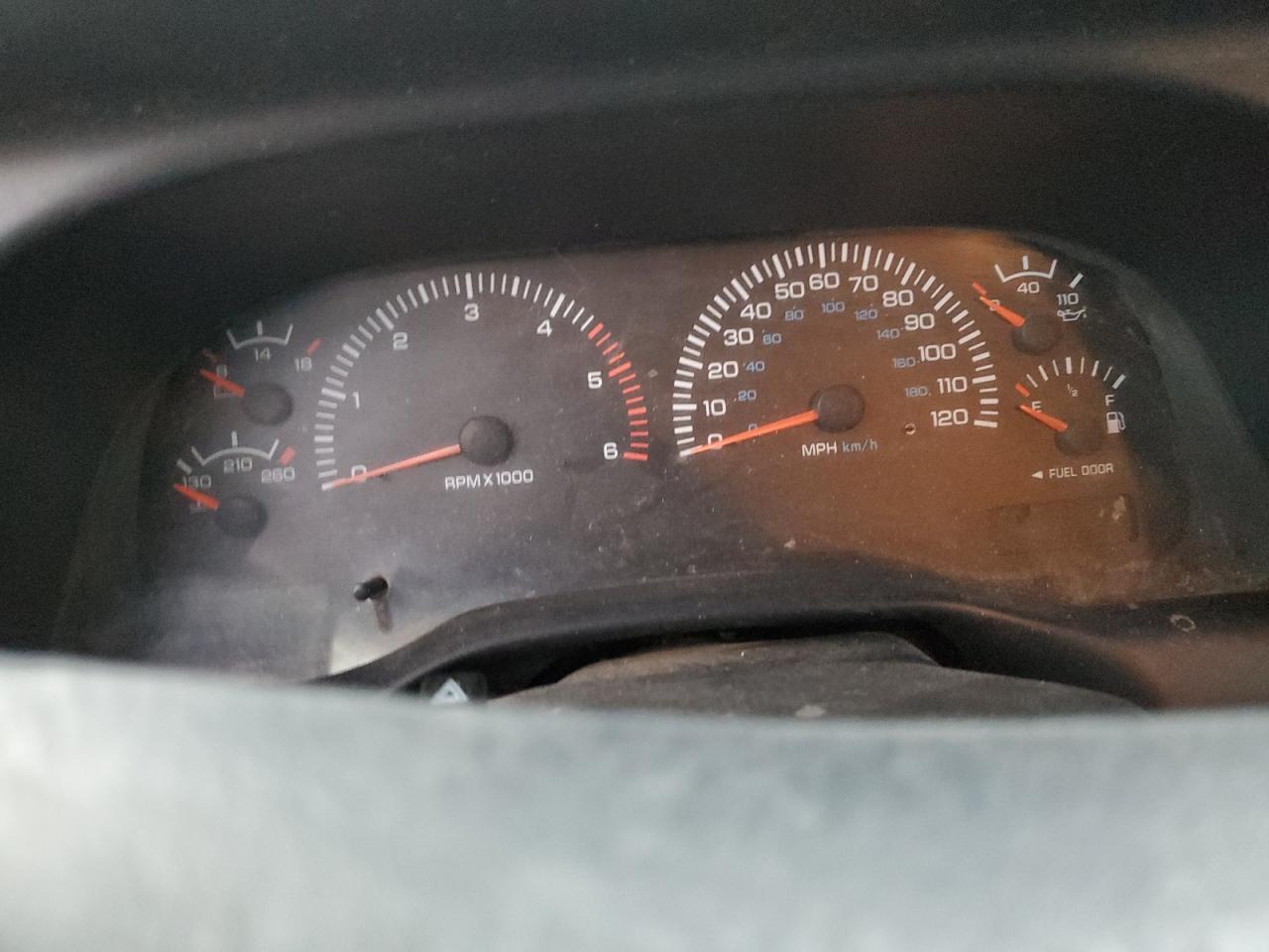 1998 Dodge RAM VIN 1B7KF23W1WJ244472 Copart auction photo, front end damage thumbnail 9