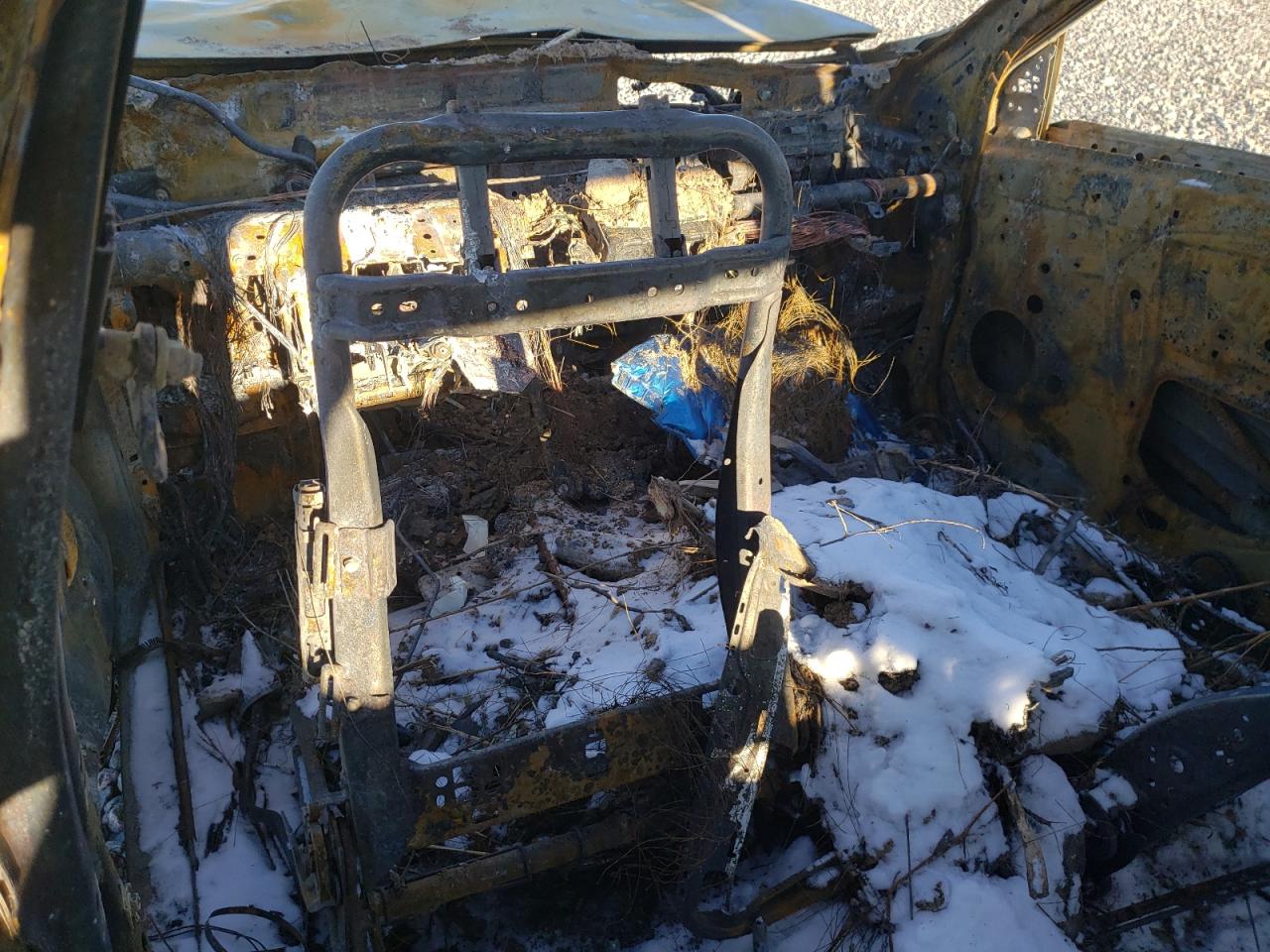 2016 Toyota RAV 4 VIN 2T3RFREV3GW503381 Copart auction photo, burn damage thumbnail 8