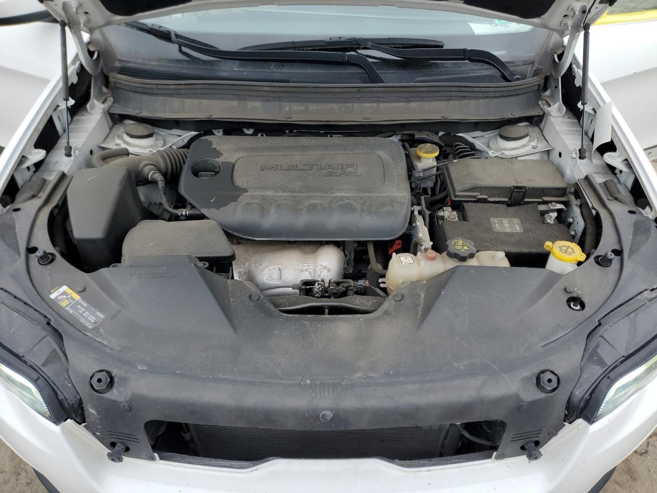 2020 Jeep Grand Cherokee VIN 1C4PJMCB7LD651493 Copart auction photo, rear end damage thumbnail 12