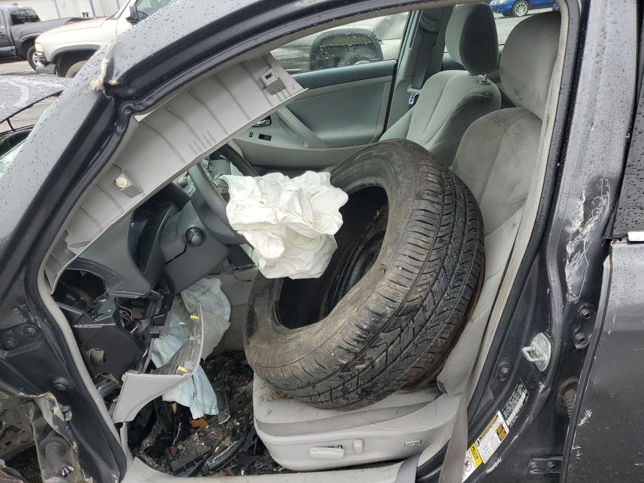 2009 Toyota Camry VIN 4T1BE46K29U865743 Copart auction photo, front end / side damage thumbnail 7