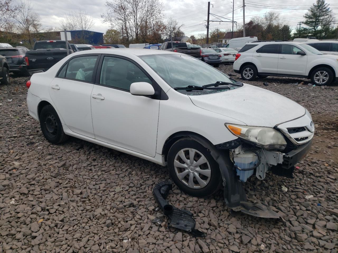 2011 Toyota Corolla VIN 2T1BU4EE2BC678735 Copart auction photo, front end damage thumbnail 4