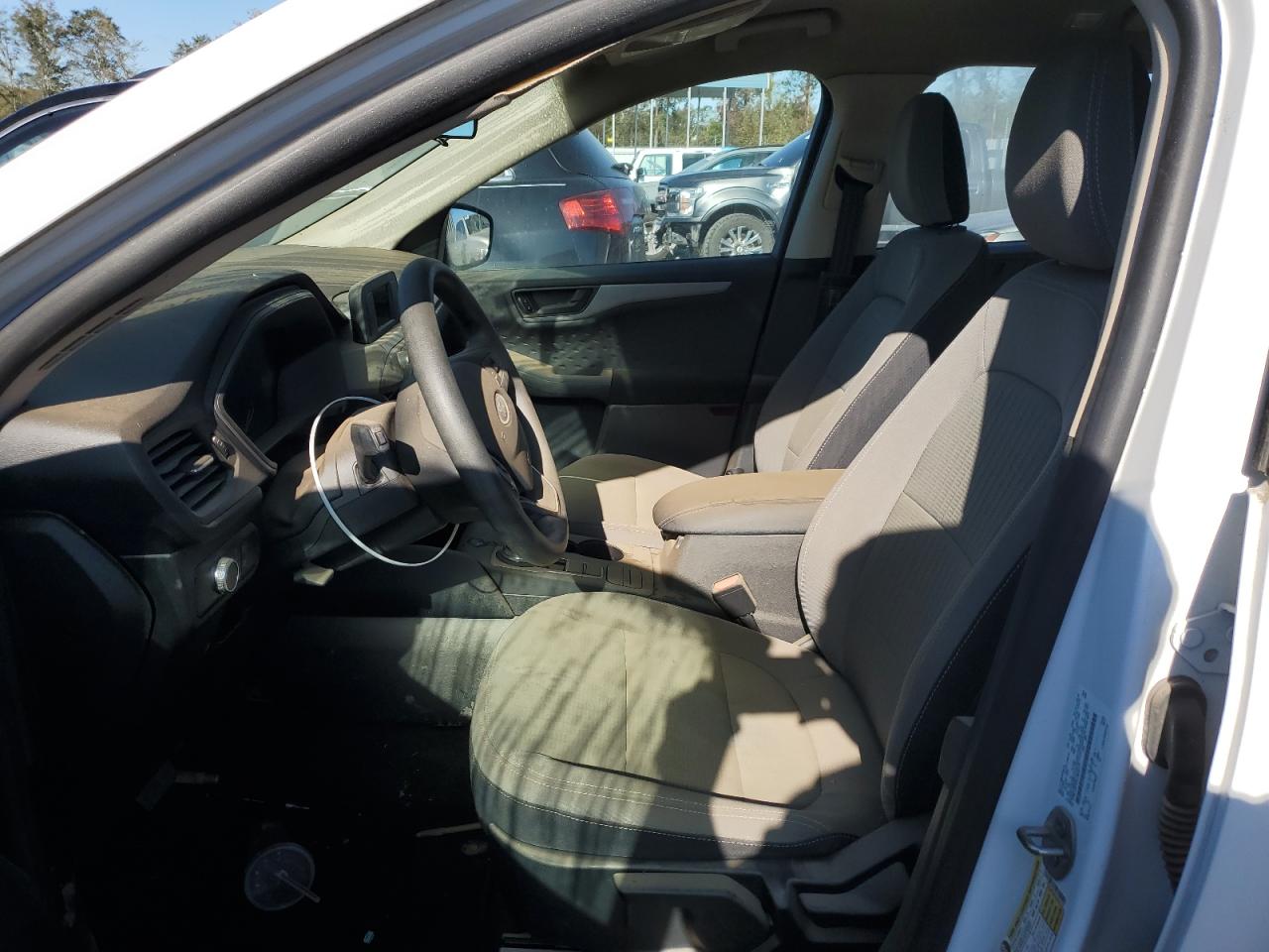 2020 Ford Escape VIN 1FMCU9F64LUB85177 Copart auction photo, water/flood damage thumbnail 7