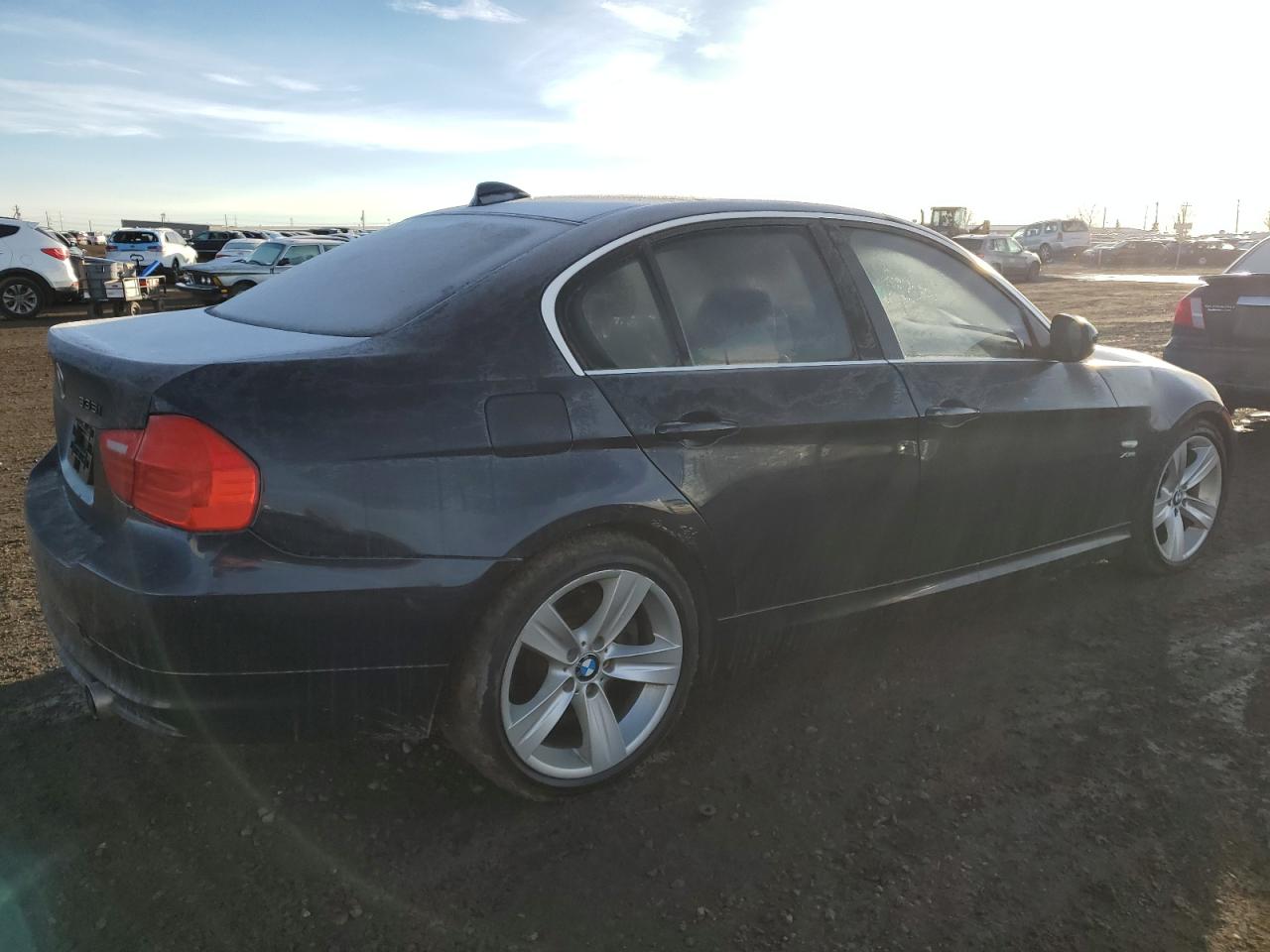 2009 BMW 3er VIN WBAPL33519A406209 Copart auction photo, hail / minor dent/scratches damage thumbnail 3