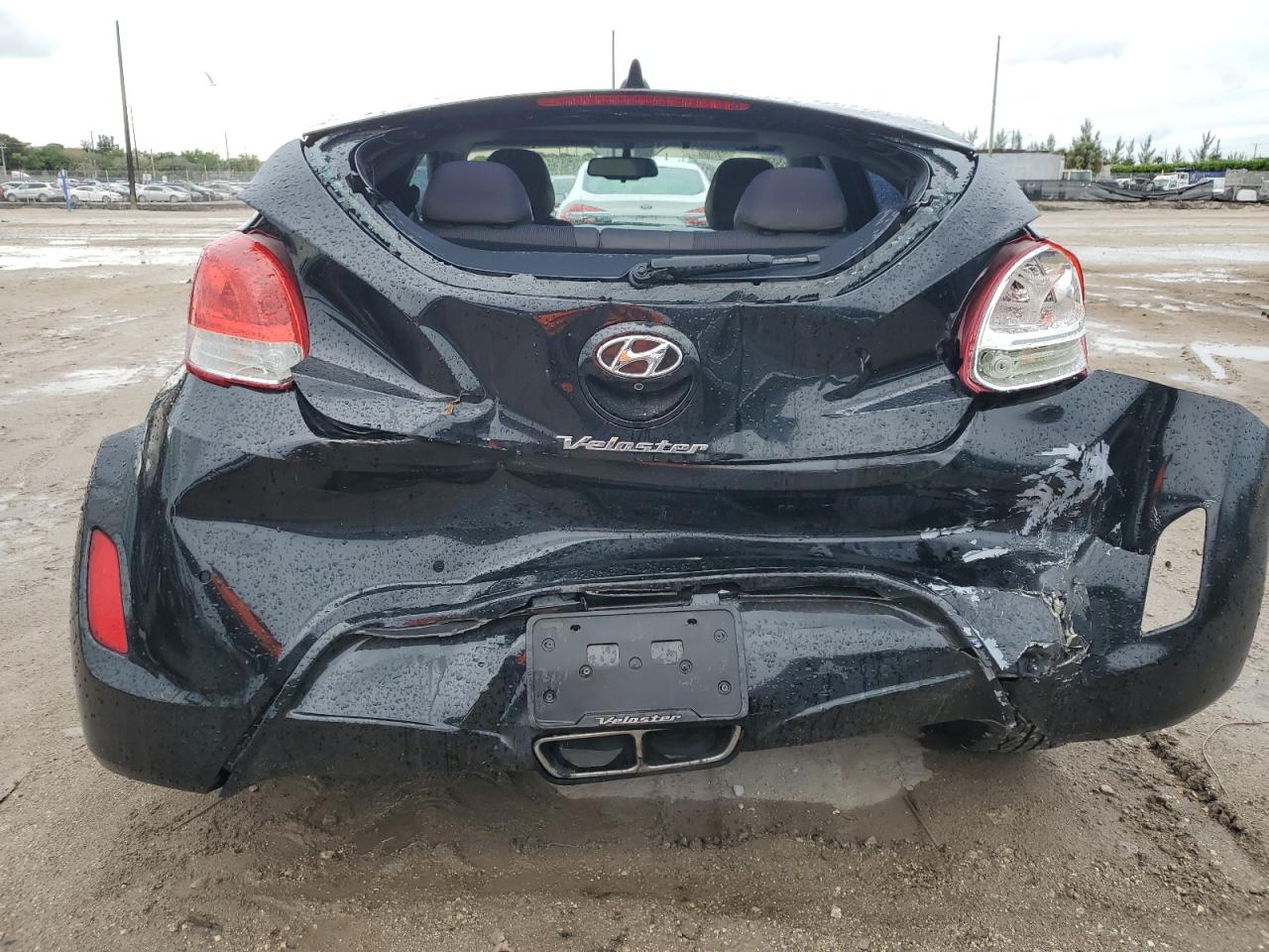2013 Hyundai Veloster VIN KMHTC6AD4DU089493 Copart auction photo, rear end / minor dent/scratches damage thumbnail 6