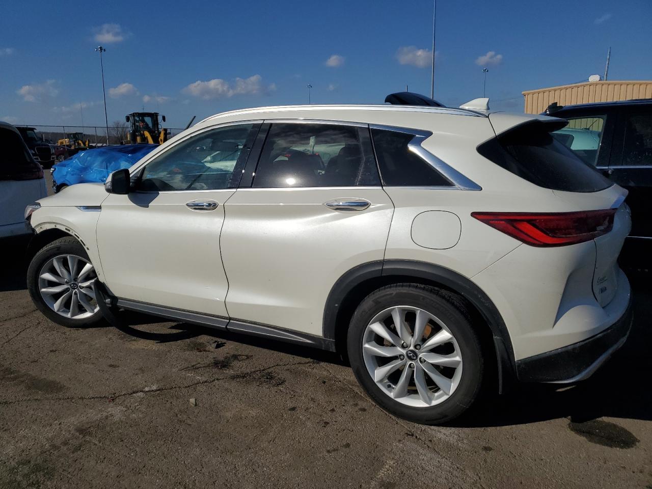 2019 Infiniti QX50 VIN 3PCAJ5M36KF115418 Copart auction photo, front end damage thumbnail 2