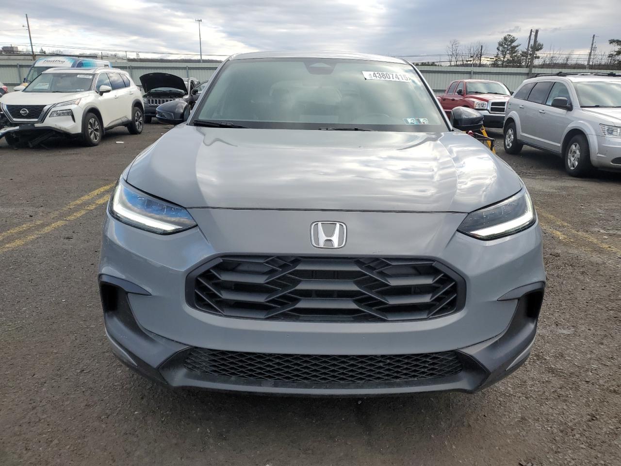 2024 Honda HR-V VIN 3CZRZ2H55RM753777 Copart auction photo, side damage thumbnail 5