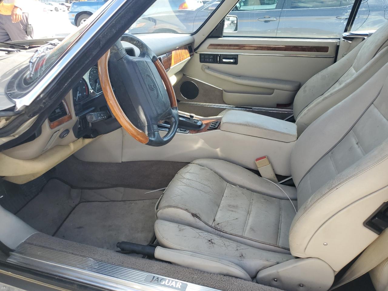 1996 Jaguar XJS VIN SAJNX2742TC224607 Copart auction photo, water/flood damage thumbnail 7