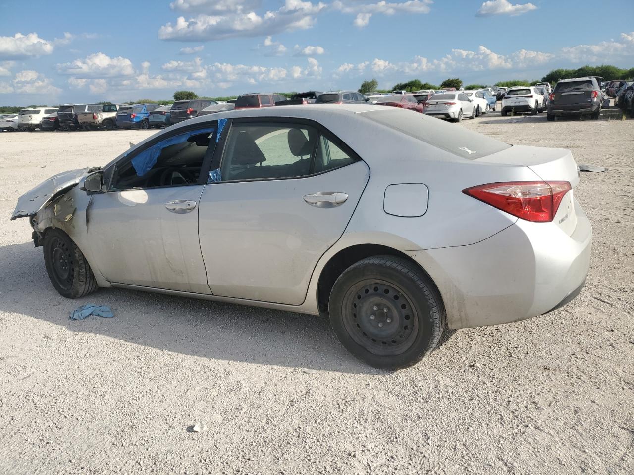 2018 Toyota Corolla VIN 2T1BURHE3JC104491 Copart auction photo, front end damage thumbnail 2