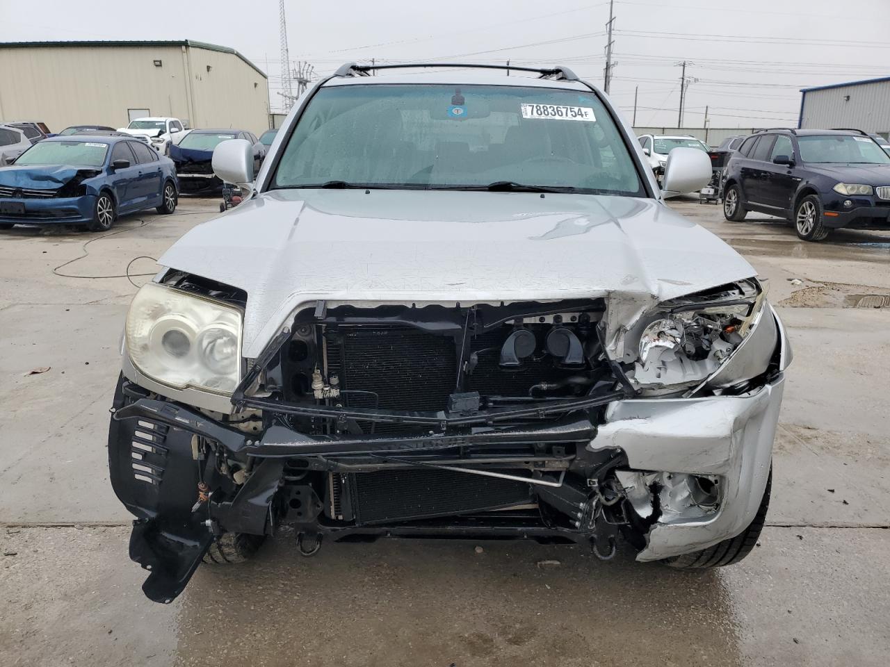 2007 Toyota 4Runner VIN JTEBT17R778042246 Copart auction photo, front end / minor dent/scratches damage thumbnail 5