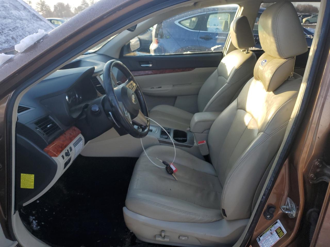 2011 Subaru Outback VIN 4S4BRBLC7B3311874 Copart auction photo, front end damage thumbnail 7