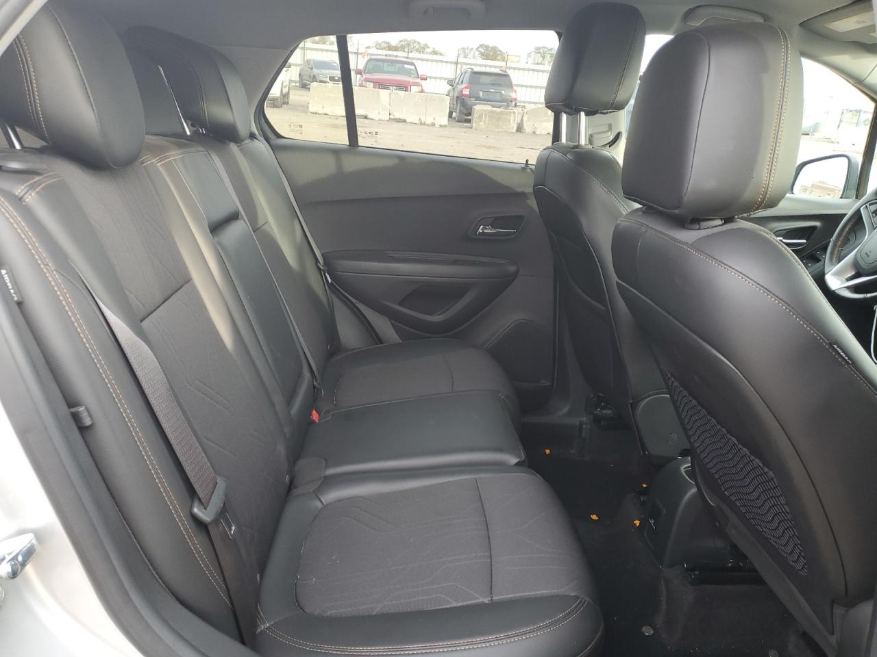 2018 Chevrolet Trax VIN KL7CJLSB6JB618310 Copart auction photo, side / rear end damage thumbnail 11