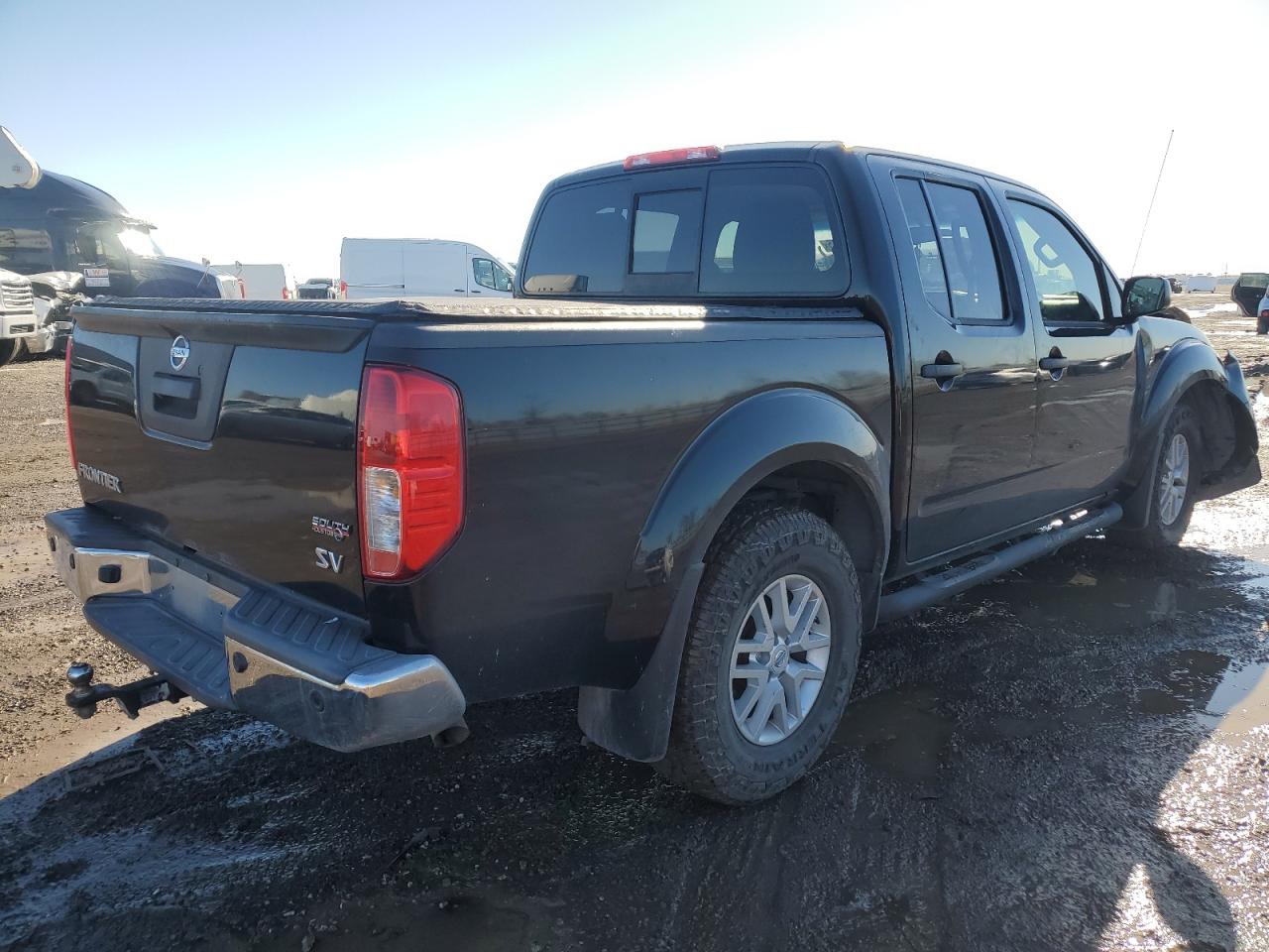 2017 Nissan Navara (Frontier) VIN 1N6AD0ER3HN749029 Copart auction photo, front end / minor dent/scratches damage thumbnail 3