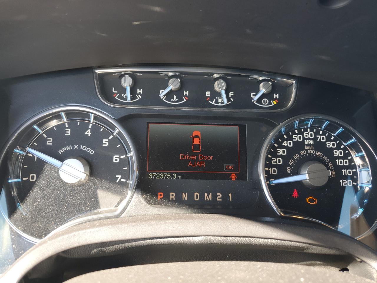 2011 Ford F-150 VIN 1FTFW1CF1BFC04675 Copart auction photo, rear end damage thumbnail 9