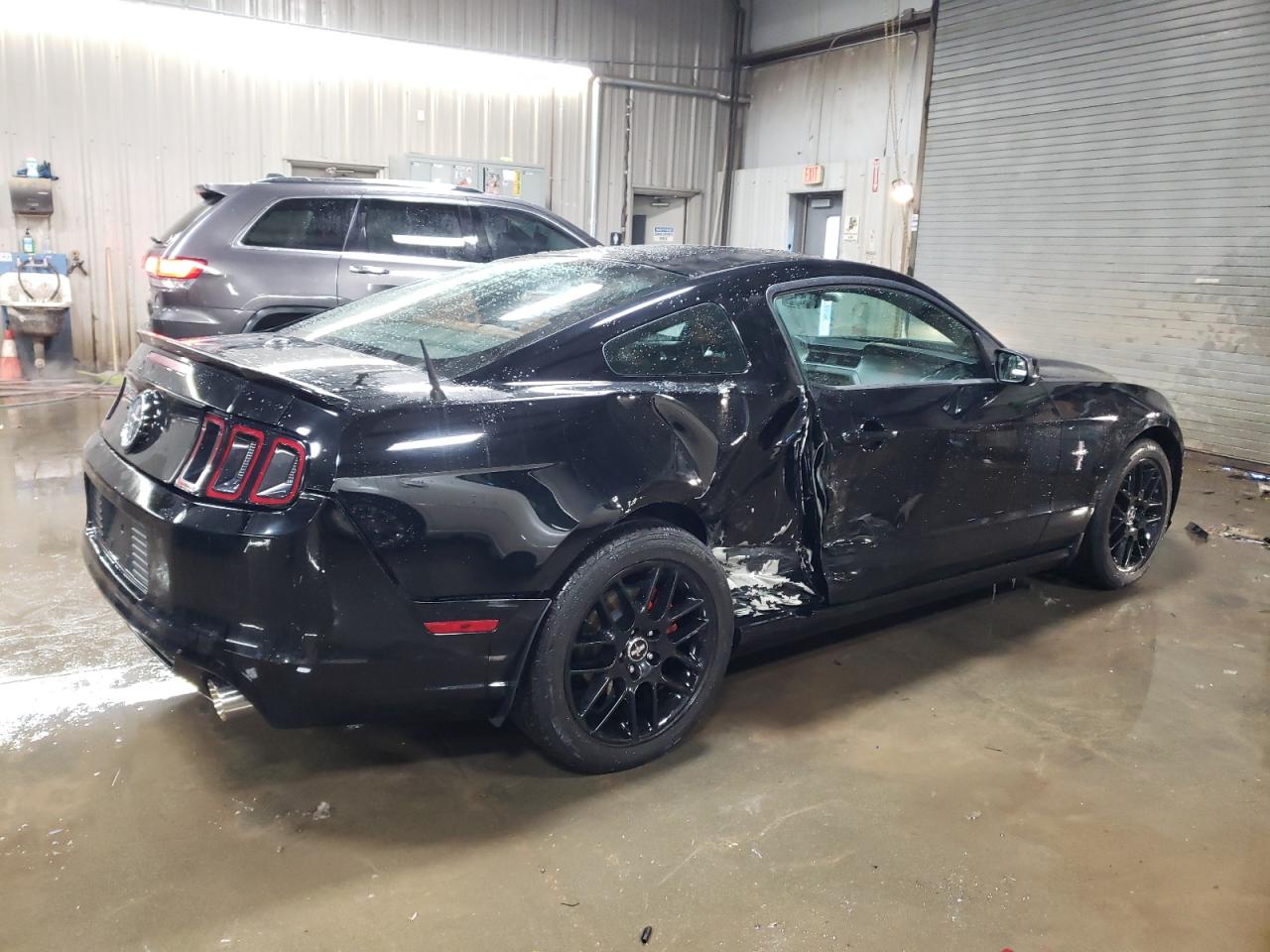 2013 Ford Mustang VIN 1ZVBP8AM5D5209101 Copart auction photo, side damage thumbnail 3