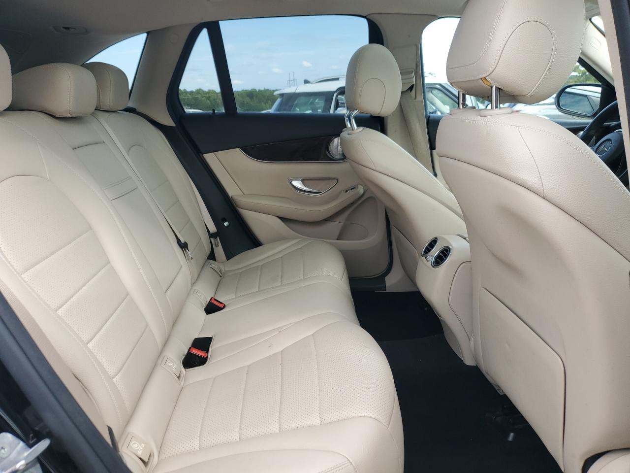 2017 Mercedes-Benz GLC VIN WDC0G4JB9HF155619 Copart auction photo, all over damage thumbnail 11