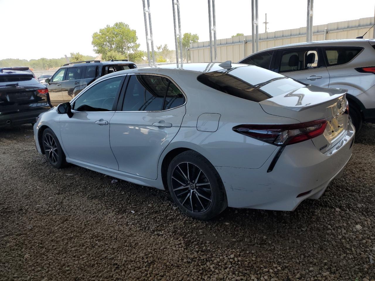 2022 Toyota Camry VIN 4T1G11AK6NU025238 Copart auction photo, front end / minor dent/scratches damage thumbnail 2