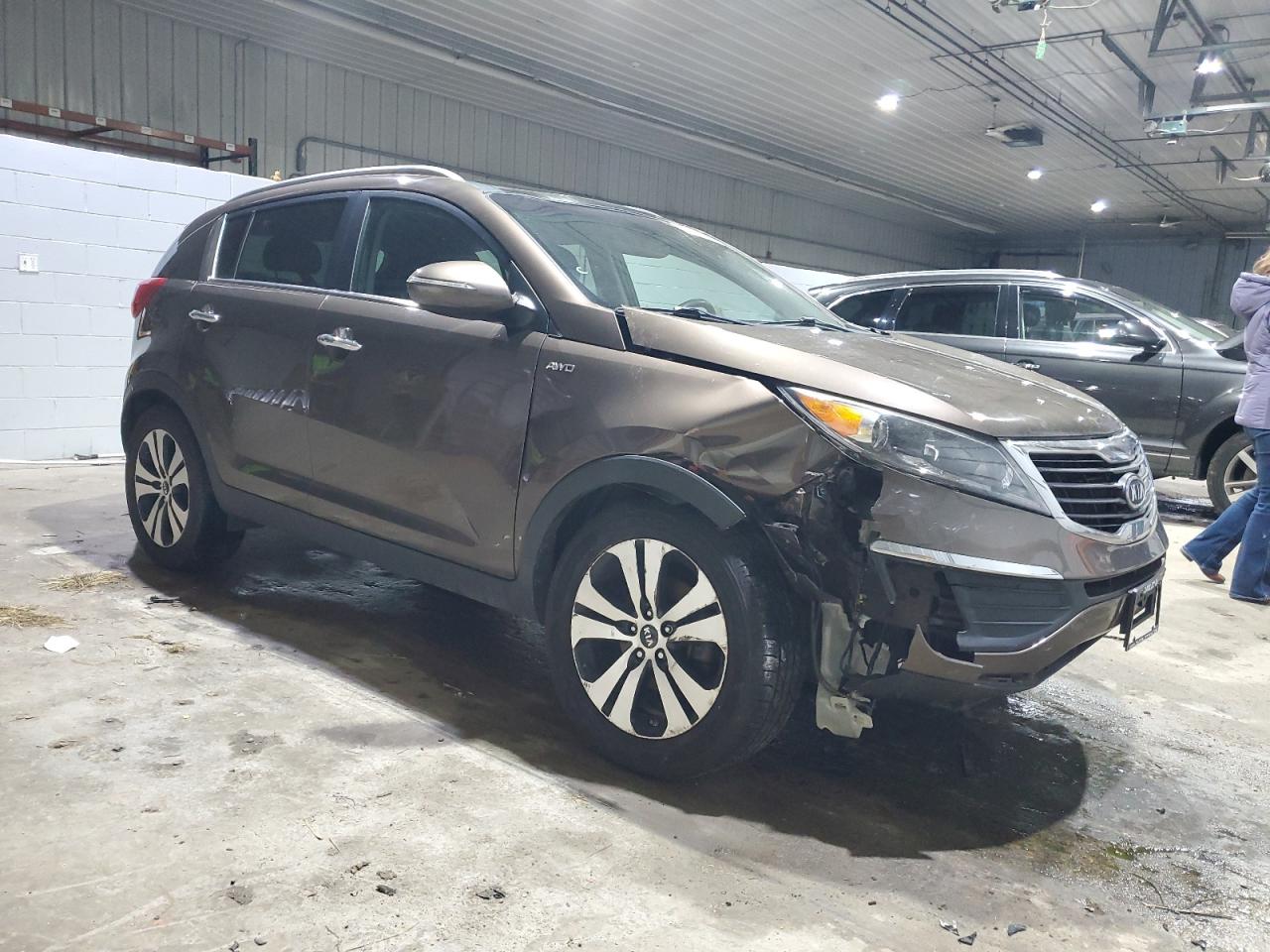 2011 KIA Sportage VIN KNDPCCA25B7140627 Copart auction photo, front end / mechanical damage thumbnail 4