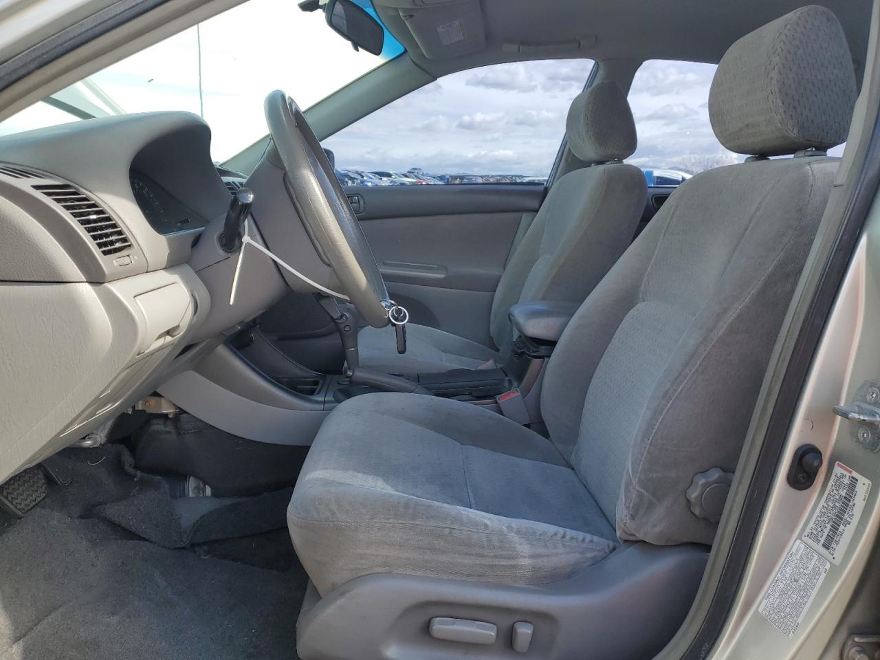 2002 Toyota Camry VIN JTDBE32K220133968 Copart auction photo, minor dent/scratches damage thumbnail 7