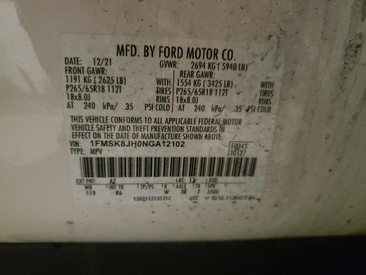 2022 Ford Explorer VIN 1FMSK8JH0NGA12102 Copart auction photo, rear end / minor dent/scratches damage thumbnail 13