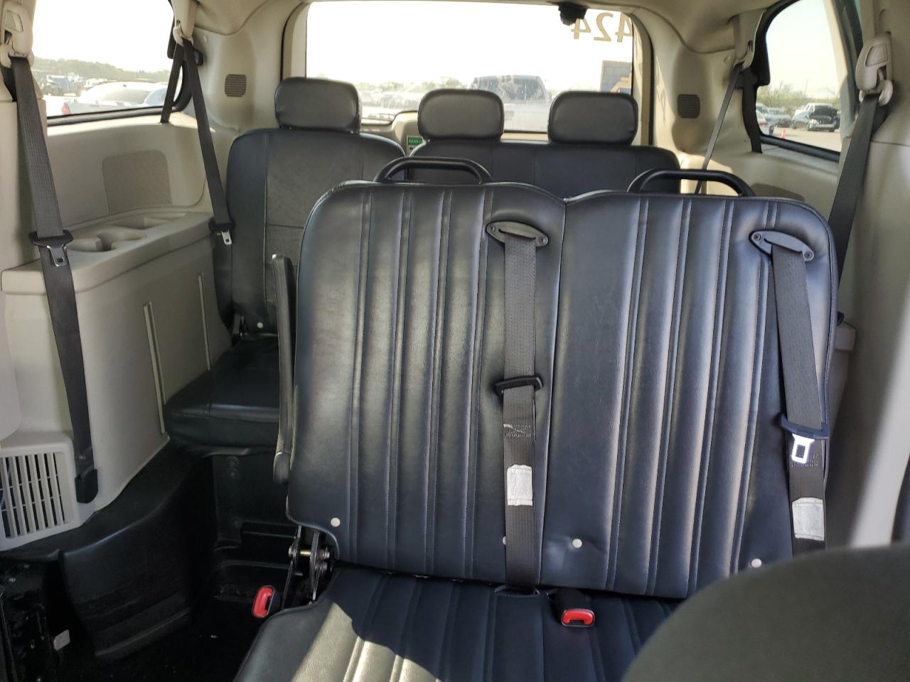 2019 Dodge Caravan VIN 2C7WDGBG6KR707844 Copart auction photo, normal wear damage thumbnail 10