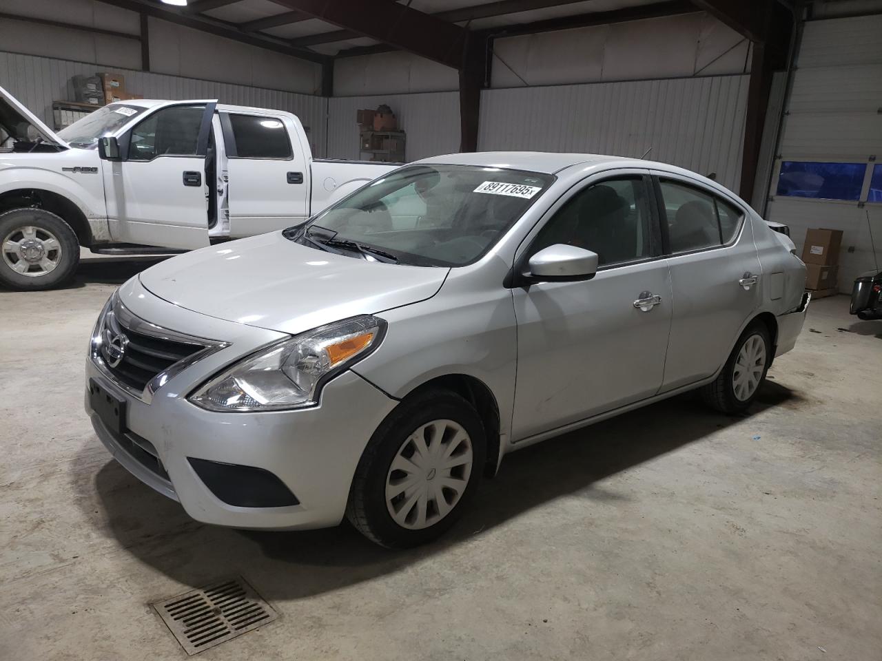 2019 Nissan Versa VIN 3N1CN7AP5KL810770