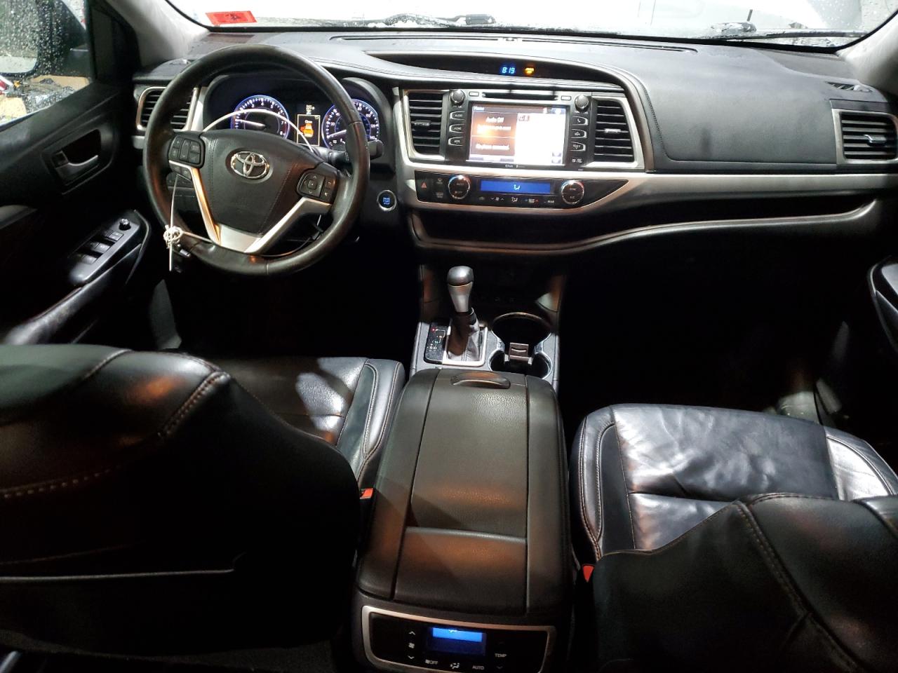2015 Toyota Highlander VIN 5TDJKRFH0FS187908 Copart auction photo, front end / rear end damage thumbnail 8