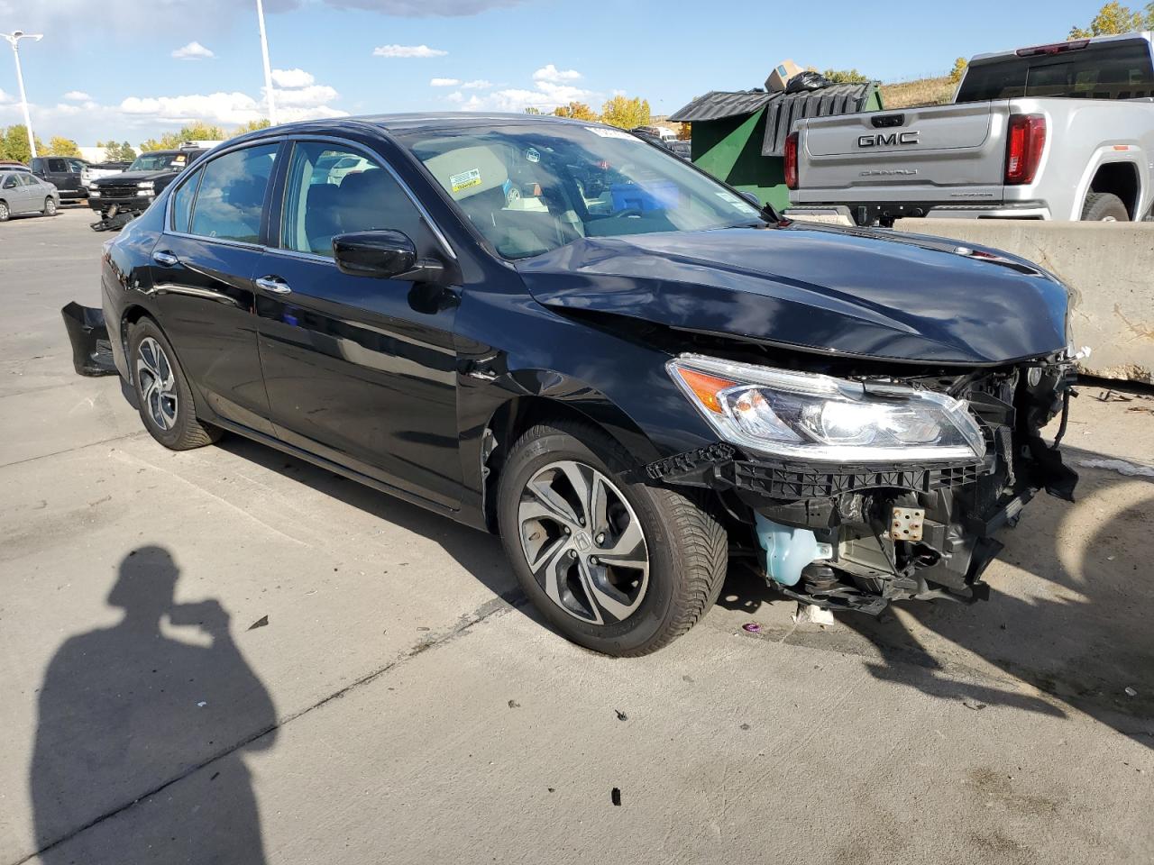 2017 Honda Accord VIN 1HGCR2F31HA283161 Copart auction photo, front end damage thumbnail 4