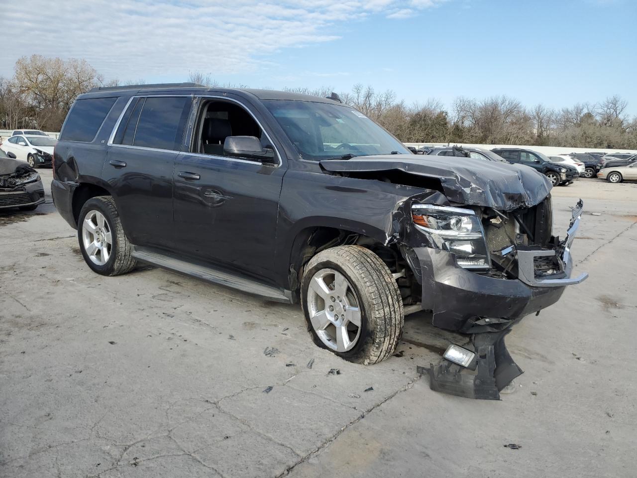 2015 Chevrolet Tahoe VIN 1GNSCBKC4FR591223 Copart auction photo, front end / minor dent/scratches damage thumbnail 4