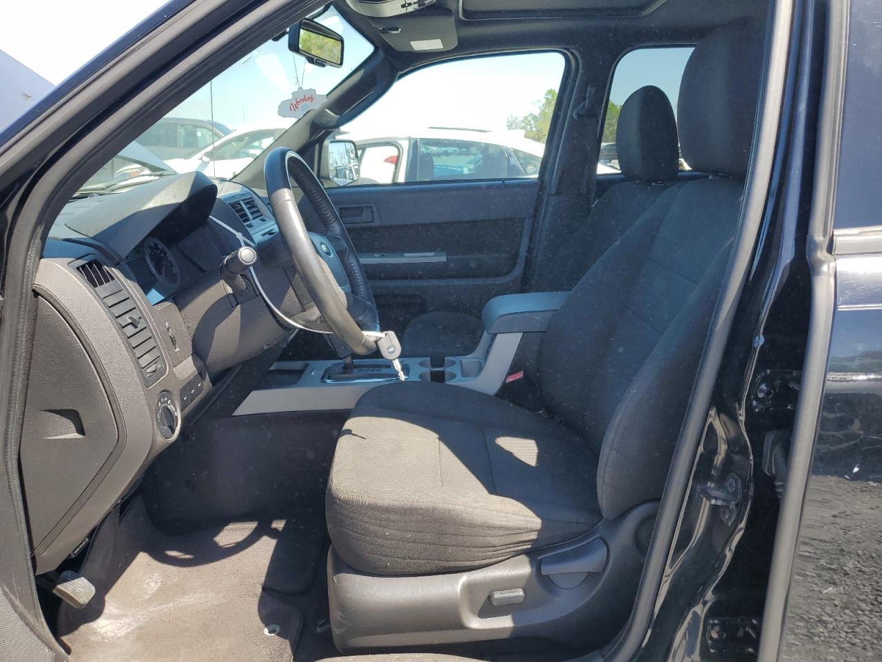 2010 Ford Escape VIN 1FMCU0DG4AKA94507 Copart auction photo, minor dent/scratches damage thumbnail 7