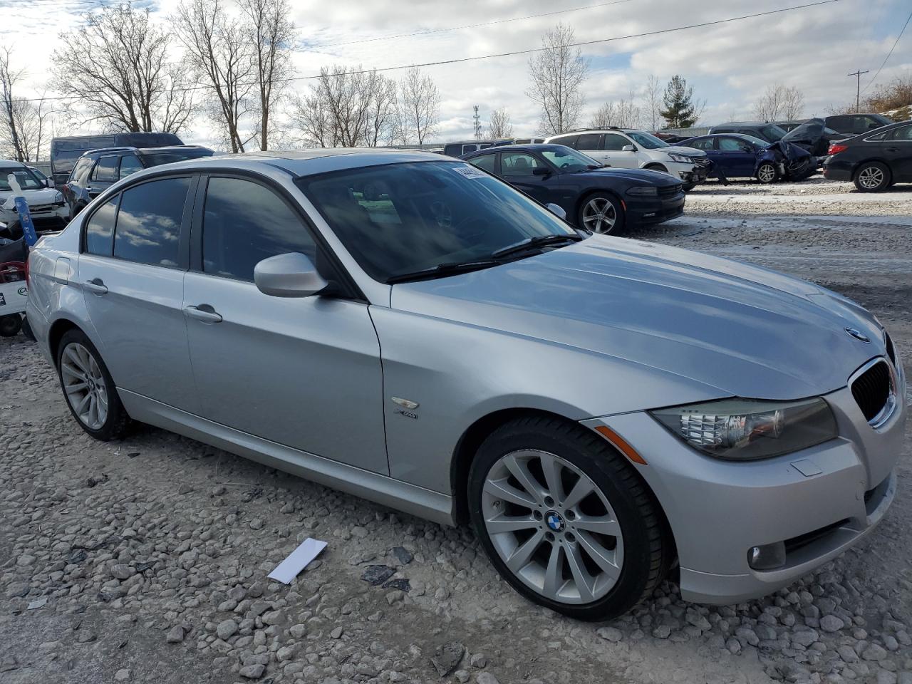 2011 BMW 3er VIN WBAPK7C58BA464155 Copart auction photo, rear end damage thumbnail 4