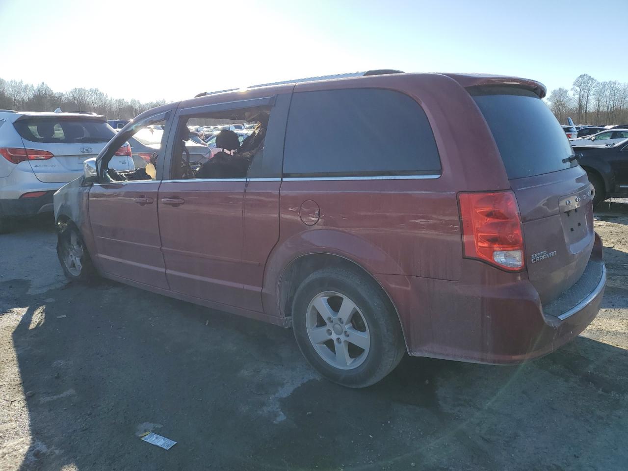 2011 Dodge Caravan VIN 2D4RN5DG9BR710197 Copart auction photo, burn damage thumbnail 2