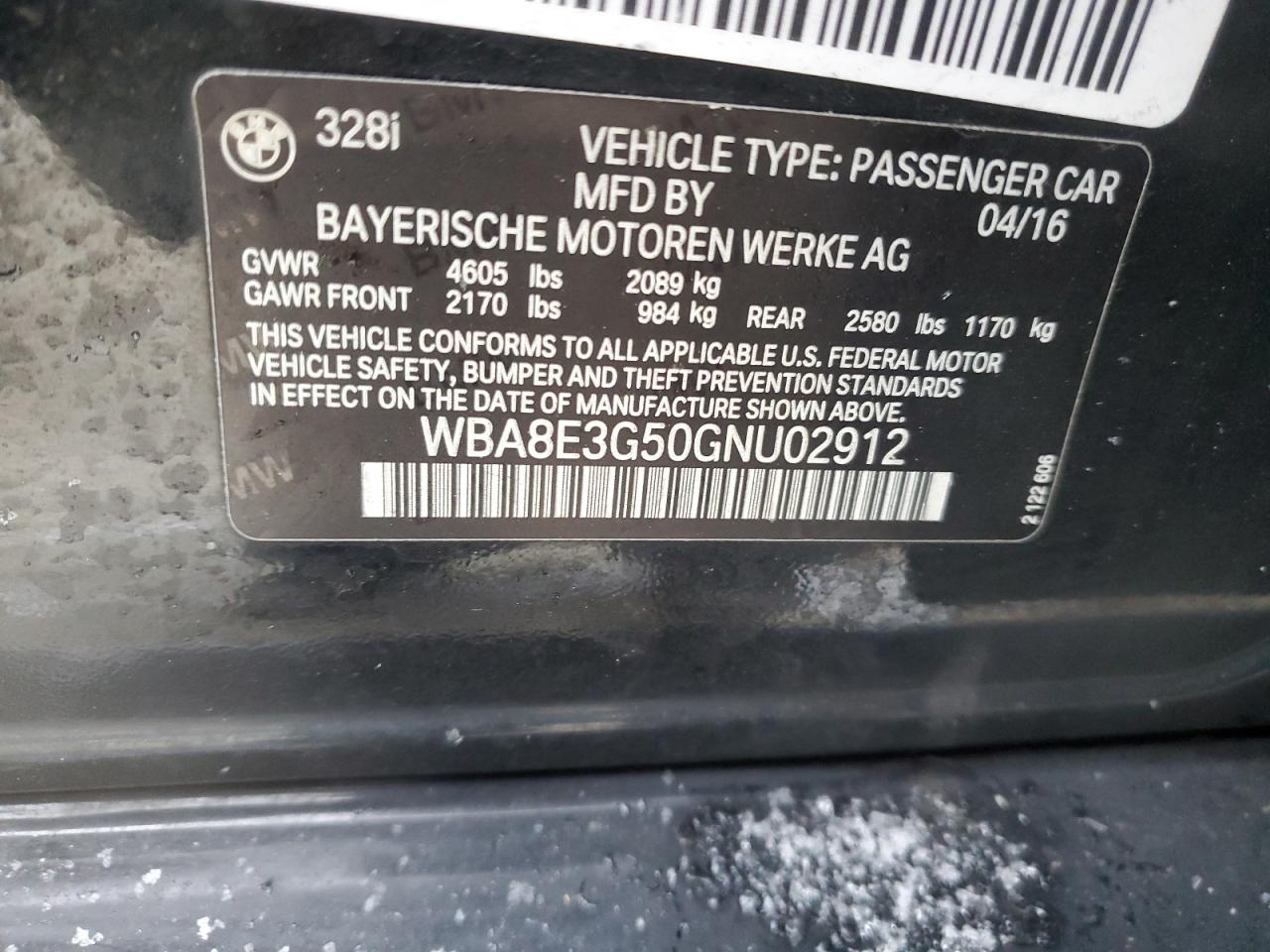 2016 BMW 3er VIN WBA8E3G50GNU02912 Copart auction photo, front end / minor dent/scratches damage thumbnail 14