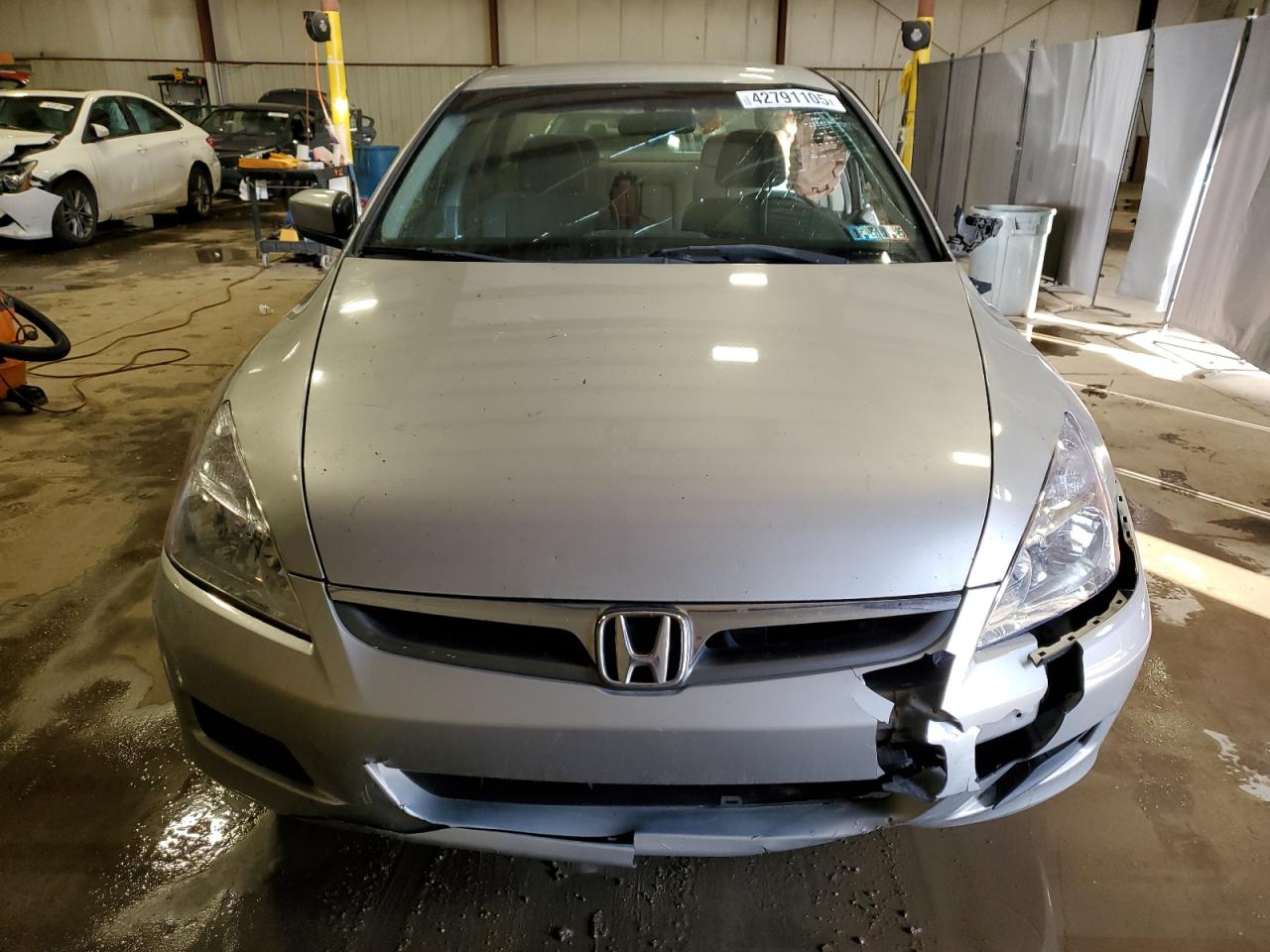 2007 Honda Accord VIN 1HGCM66407A093817 Copart auction photo, side / front end damage thumbnail 5